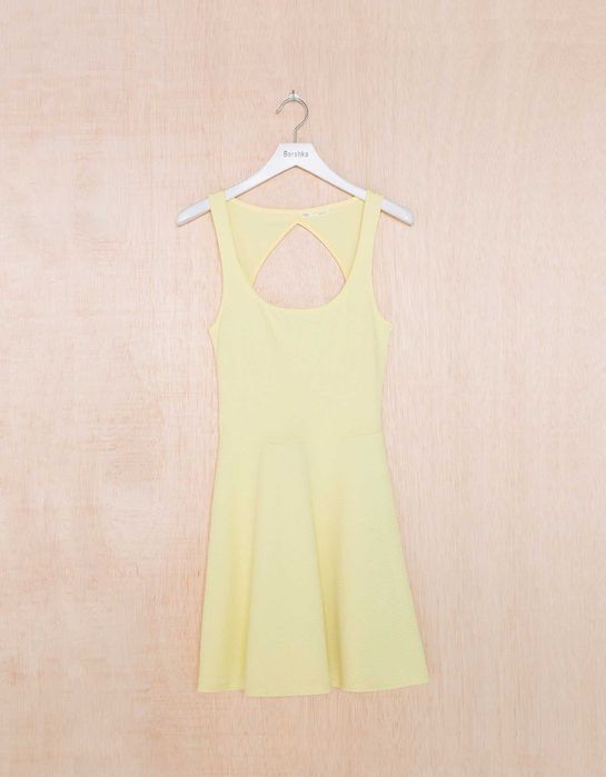 Vestido Bershka (Amarelo]