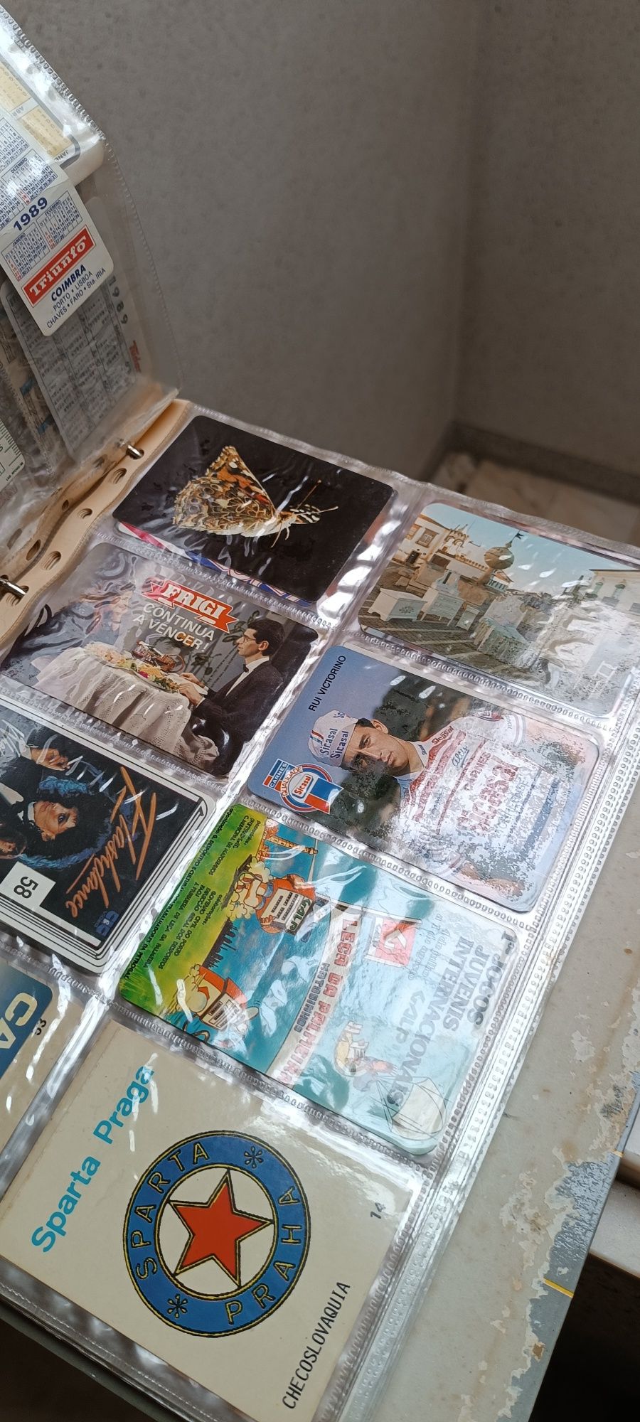 Dossier 470 calendários antigos