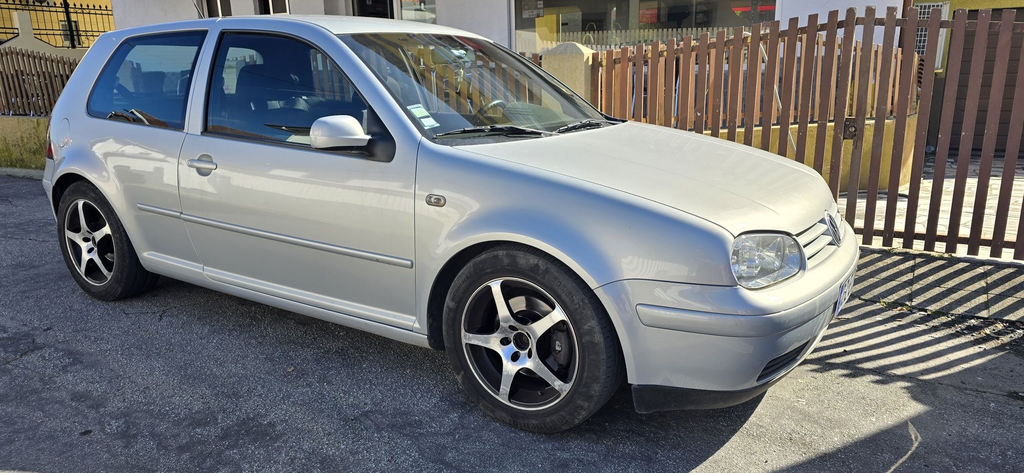 Golf 4 1.9 tdi 5 lugares