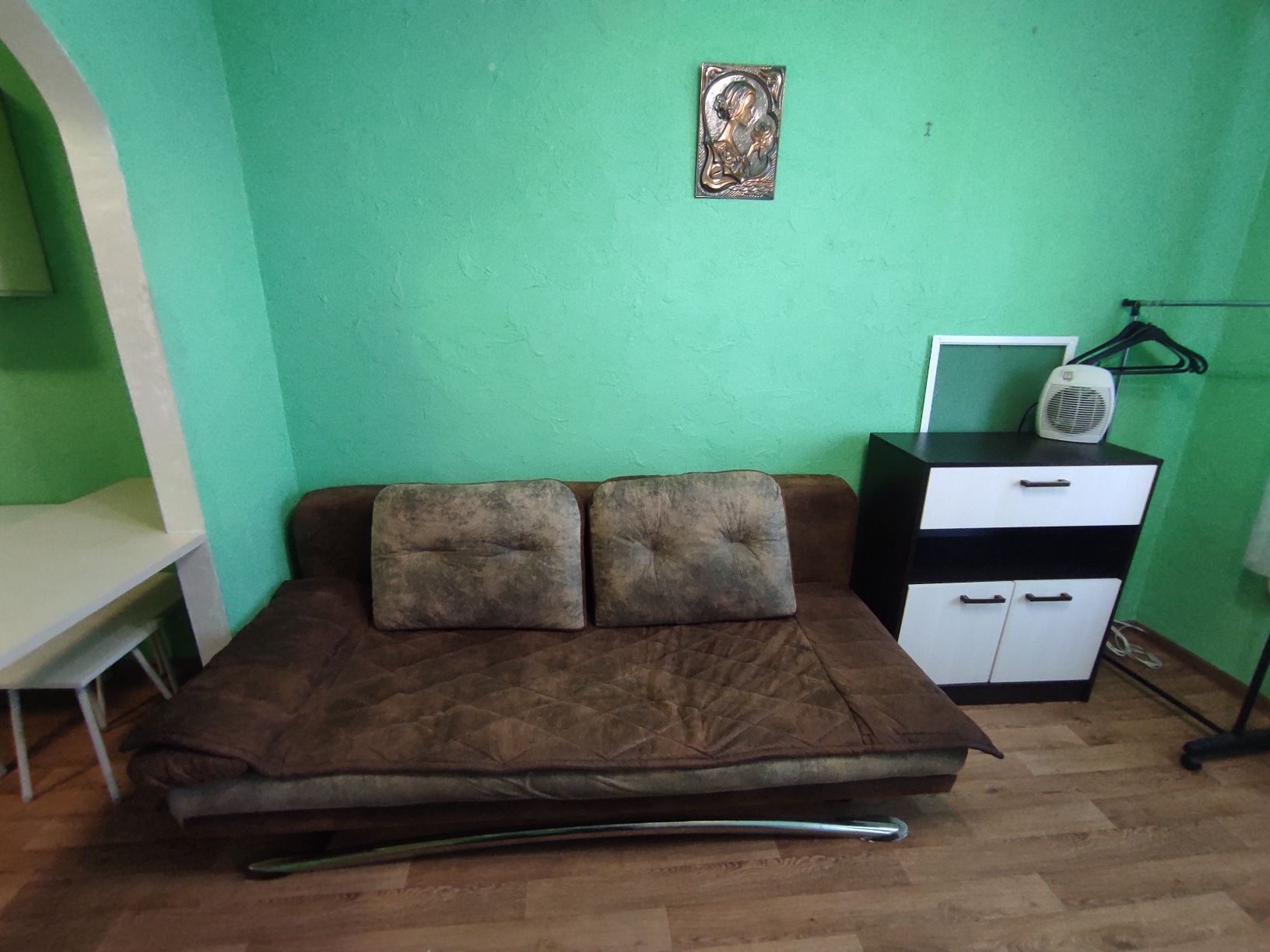Продаж кімнати в секції ( санвузол ) на двох, Південно-Західний