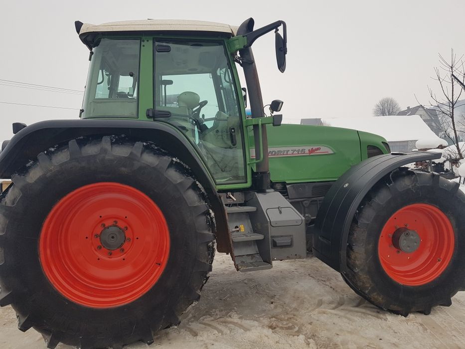 Ciągnik Fendt 716 vario 714