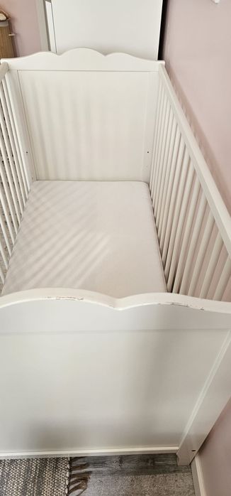 Berço com colchão