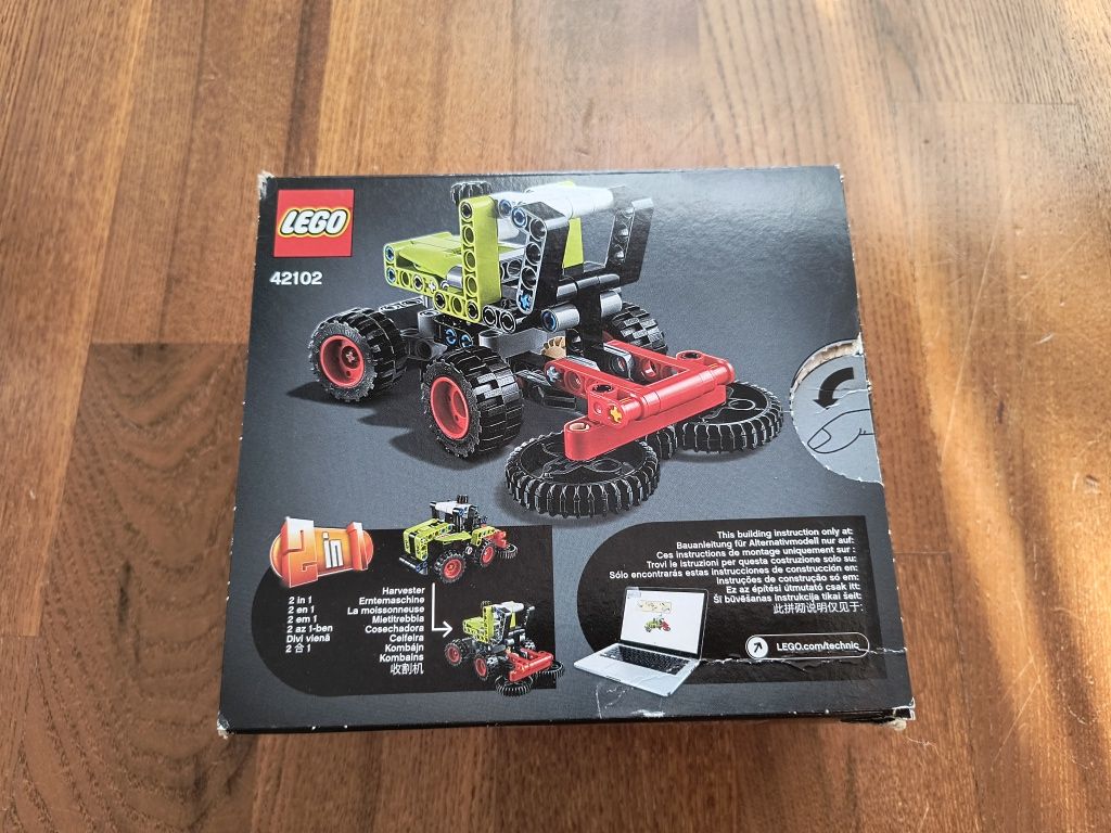 LEGO technics 42102 mini Claas xerion