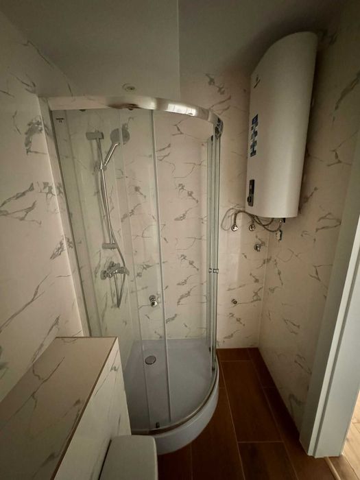 Na sprzedaż 2-pokojowe mieszkanie po generalnym remoncie 1 piętro