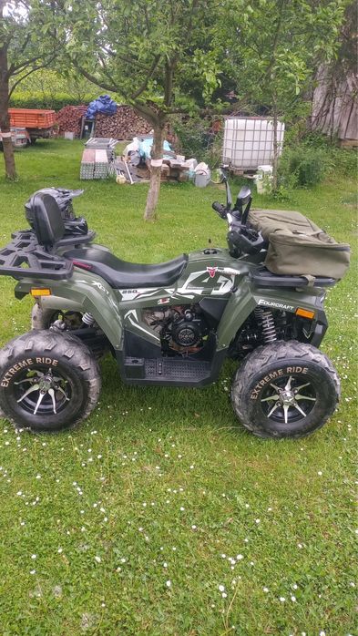 sprzedam Quad Fourcraft 250cc