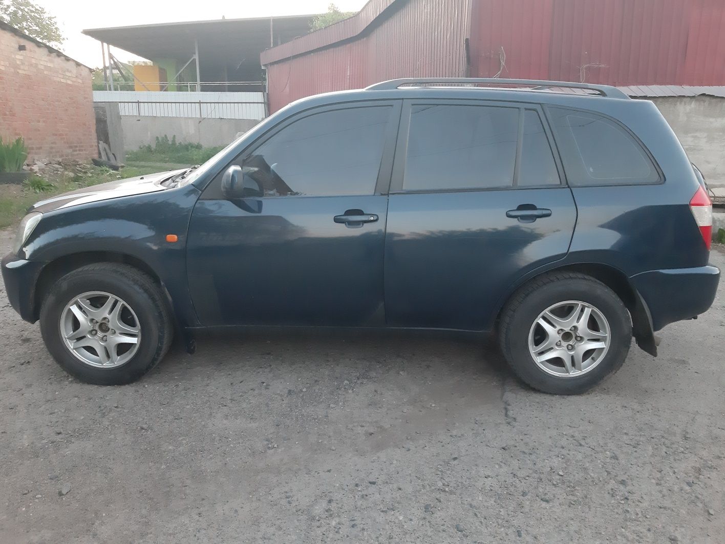 Chery Tiggo 2.0 бензин