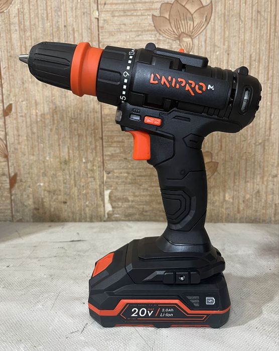 Шуруповерт → Dnipro-M CD-218Q + BP-220 + FC-223 + ГАРАНТІЯ до 2027 р.