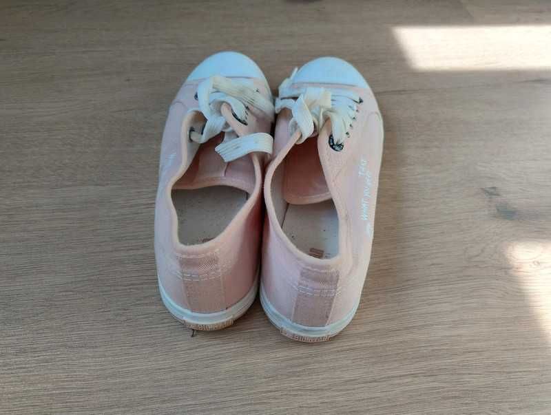 tenisówki converse