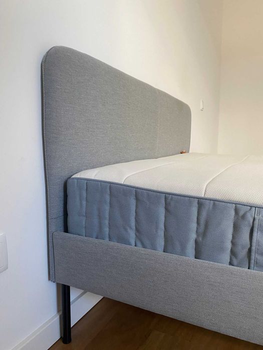 VALEVÅG - Colchão molas ensacadas extra firme + cama 140x200cm (usado)