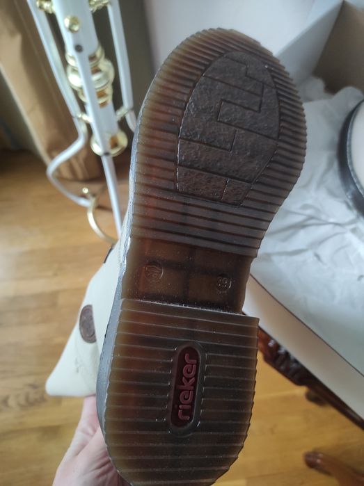 Ботинки Rieker 39 размер. Новые