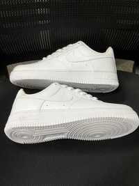 Nike Air Force 1 One All White 39