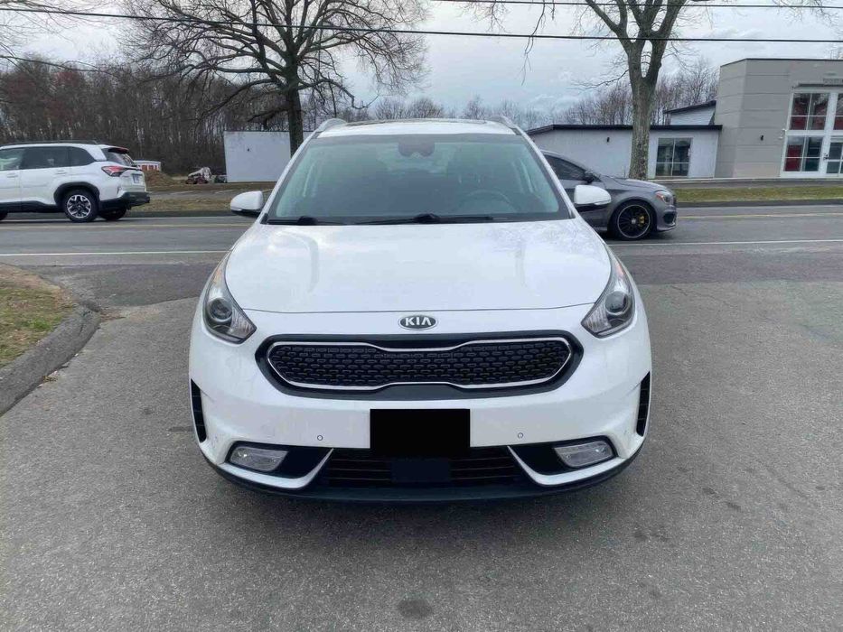 Kia Niro Touring      2018