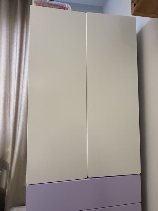 Szafa dla dziecka ikea Smastad Platsa fioletowo biała