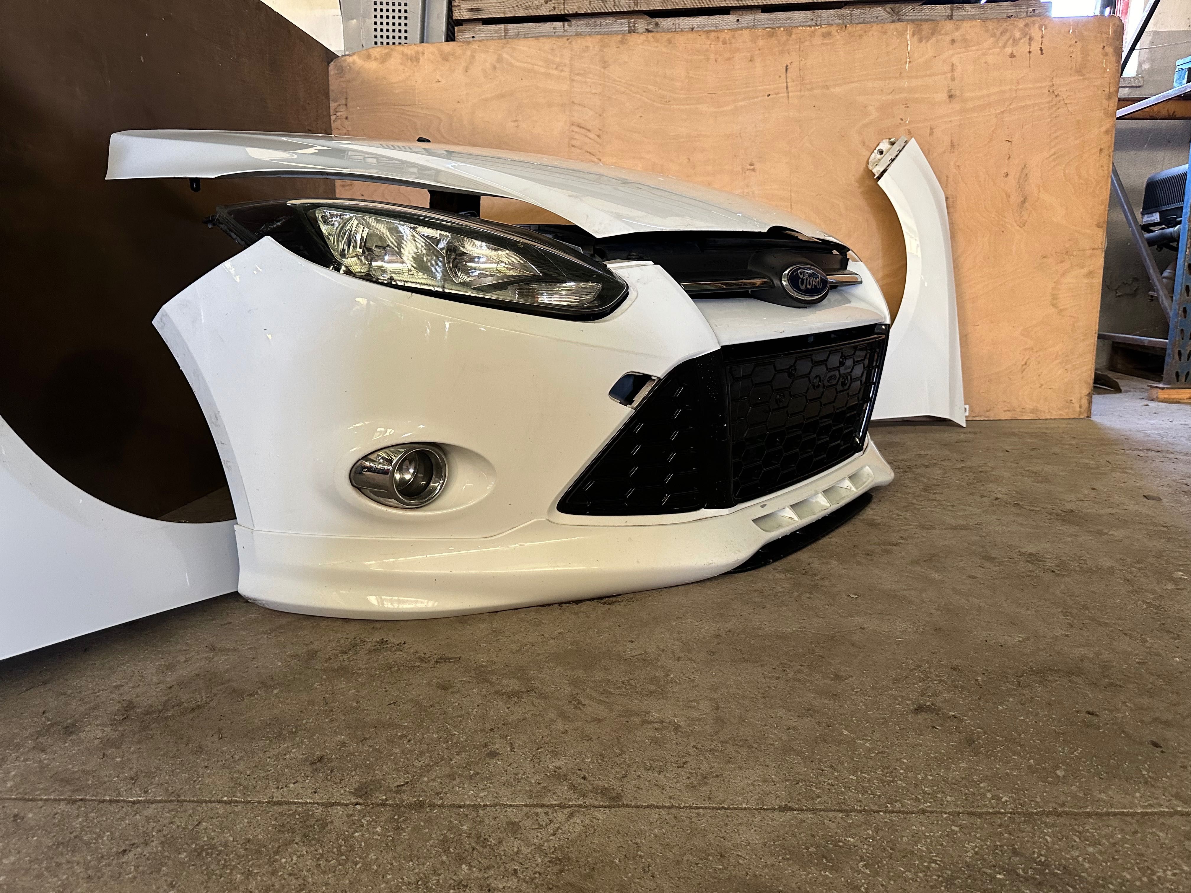 Frente completa Ford Focus ST C346  3 GERAÇÃO