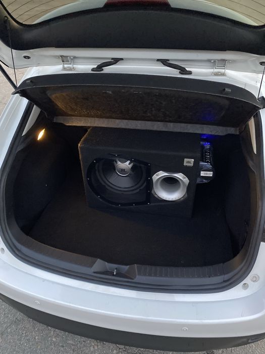 Mazda 3bm 2013 хэтчбек