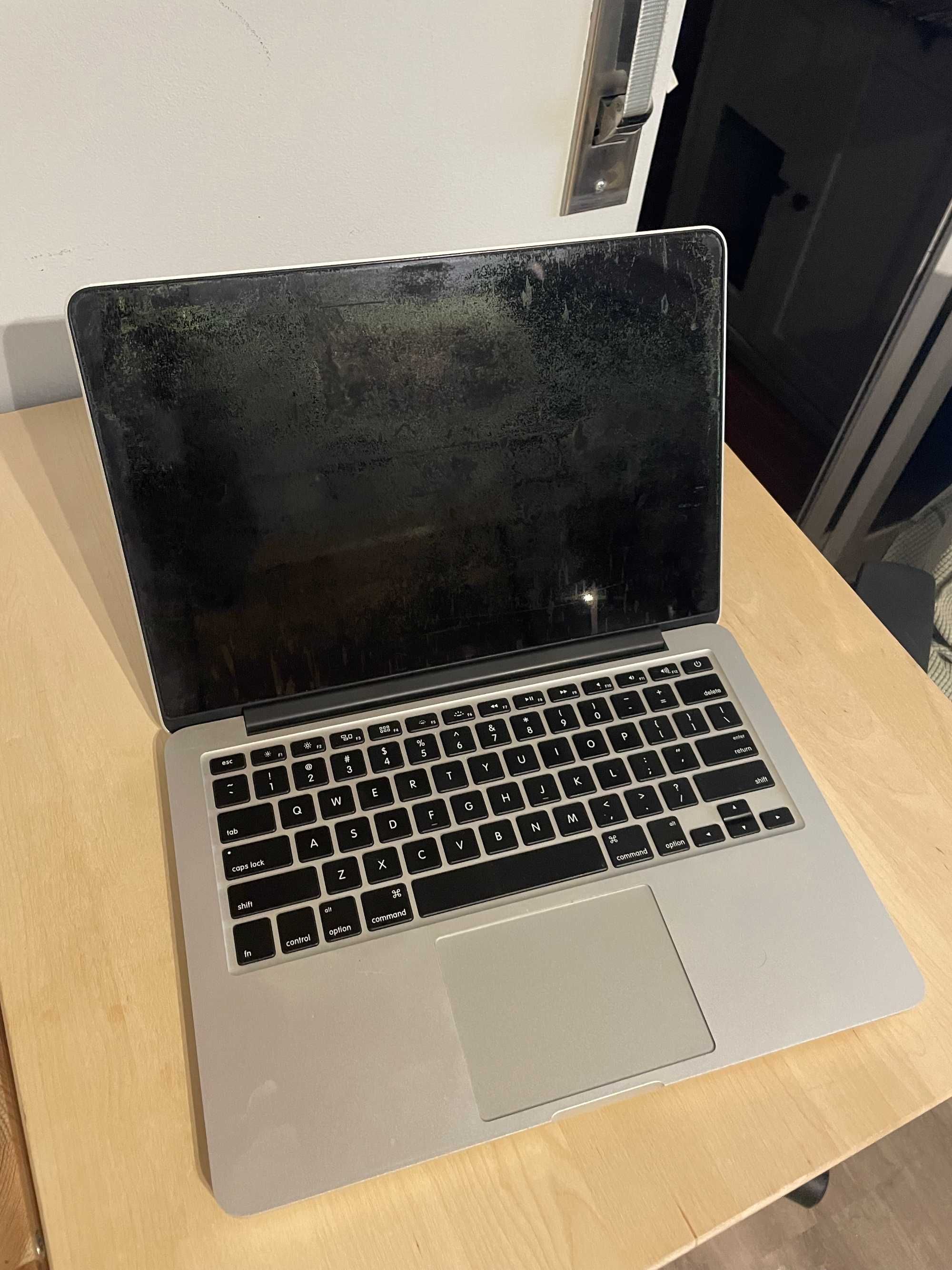 MacBook Pro (Retina, 13", Mid 2014, Intel i7)