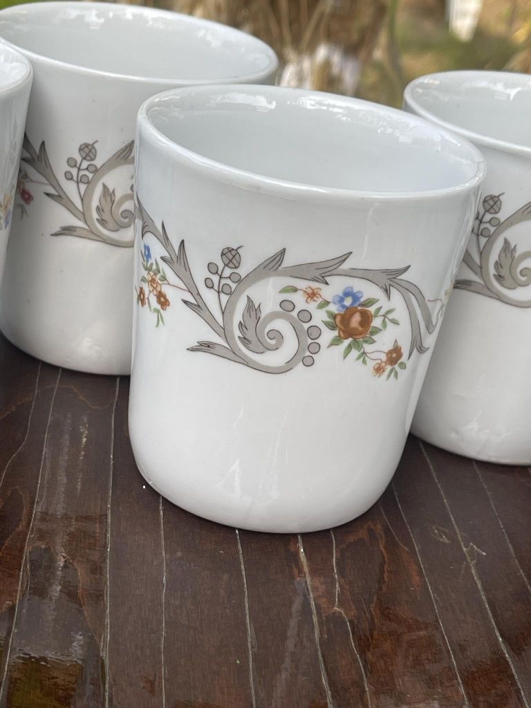 Kubki Kubek Porcelana Chodzież Lubiana PRL
