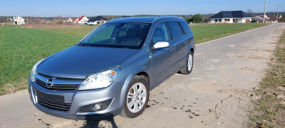 Opel astra h 1.8 140km lift opłacony