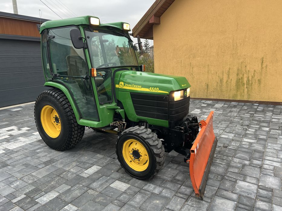 Traktor Ciągnik komuralny ogrodniczy Plug do śniegu John deere 4410