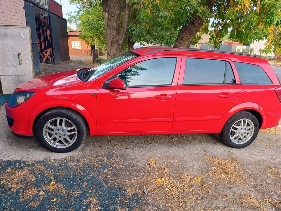 Opel astra h 1.6