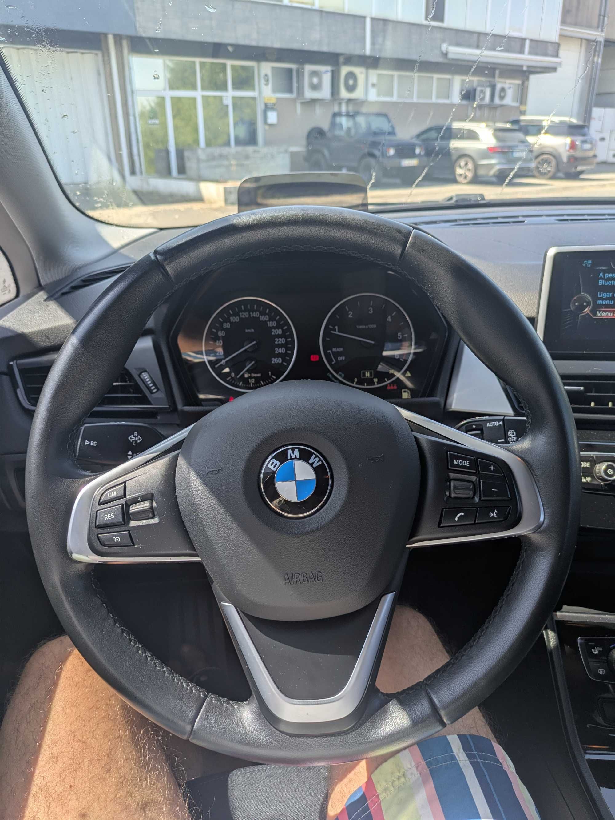 BMW 218D 150 CV  FULL EXTRAS Impecável