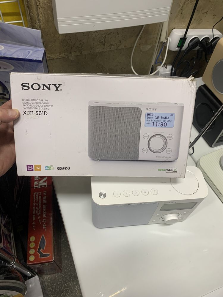 Радіоприймач Sony XDR-S61D