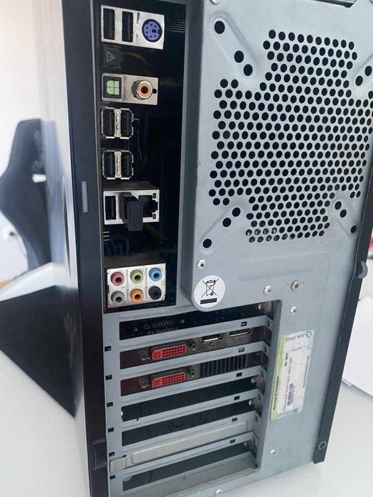 Computador desktop i5 8GB RAM 240GB SSD + WiFi/BT com oferta