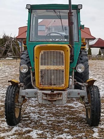 Traktor C-360 3P