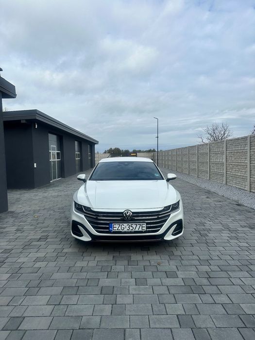 Volkswagen Arteon Volkswagen Arteon 2.0 TDI R-line DSG 2024 rok