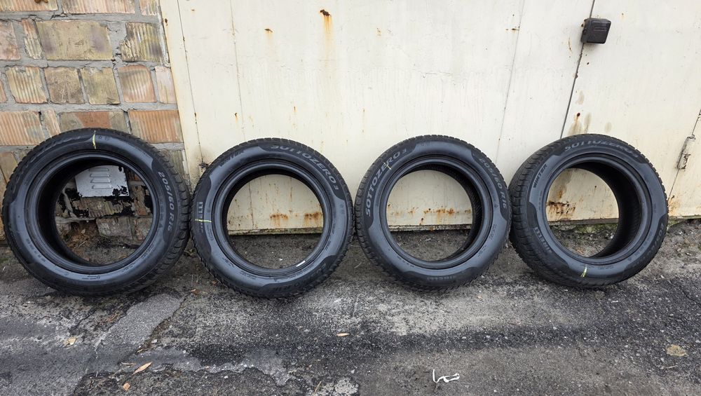 Зимова шина Pirelli Winter Sottozero 3 Run Flat 205/60 R16