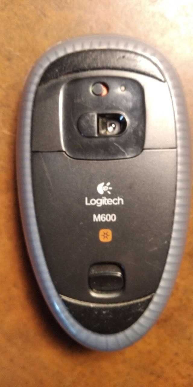 Мишка Logitech Touch Mouse M600