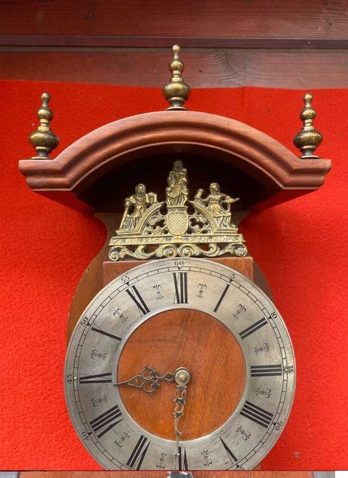 Relógio de pêndulo de madeira de parede F.H.S. 1970a1980 Hermle