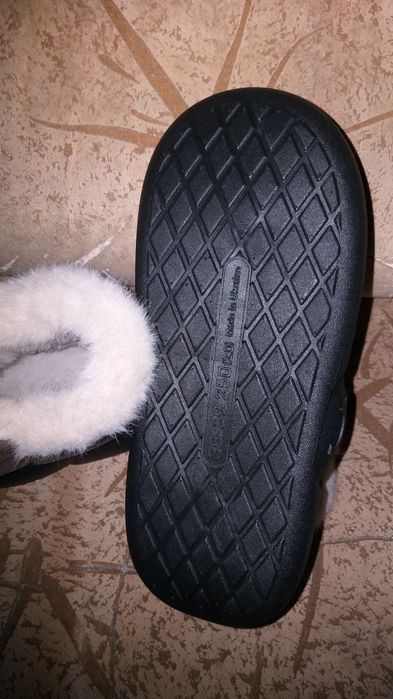 Женские ботинки зимние