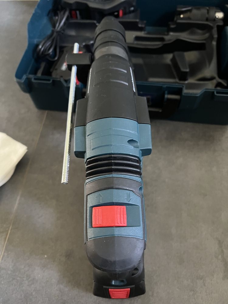 Безщітковий Акум.перфоратор Bosch GBH 18V-26 F