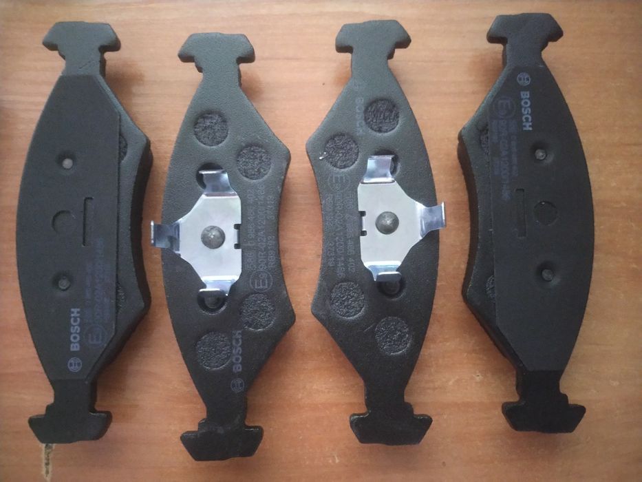 Колодки тормозные Bosch