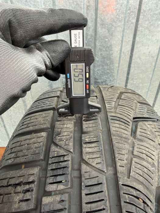 BORBET kpl. Kół zimowych Runflat 5x120 225/50/17 8J ET 13 stan bdb