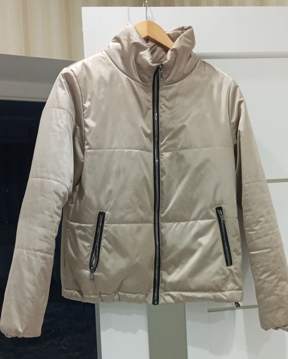 Куртка          .