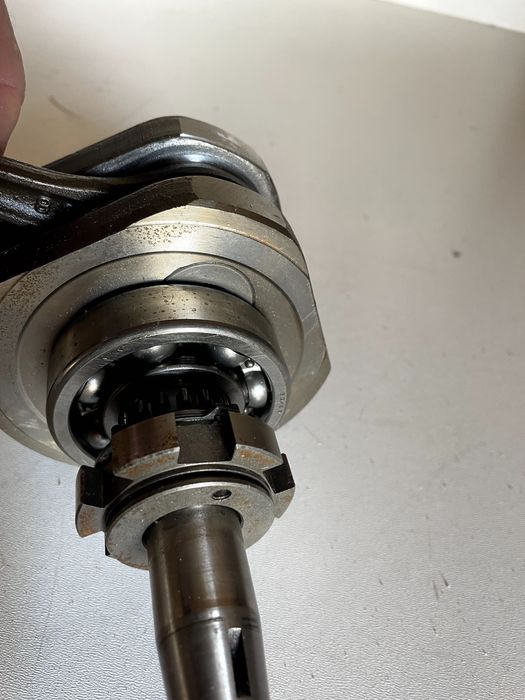 wal korbowy korba Kawasaki KLR 125  oryginał Japan Nowy