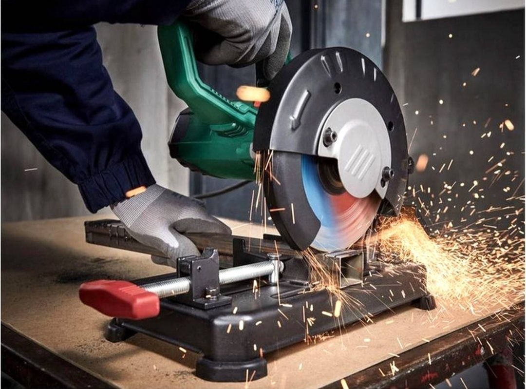 Дискова торцювальна пила для металу Parkside PMTS 180 C3