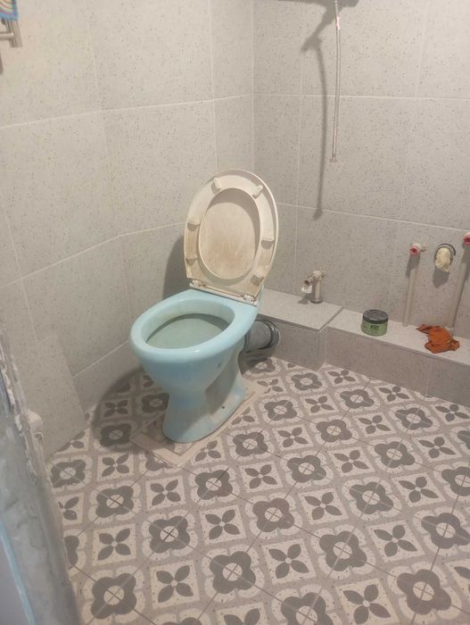 Унитаз строительный