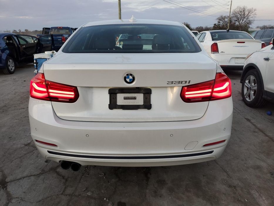 Бампер BMW 3 F30 2011-2018  разборка бмв ф30 запчастини беха автошрот