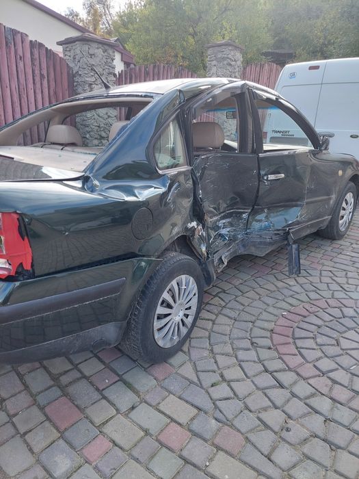 Продам двигун пасат б5 1.8 газ бензин після дтп