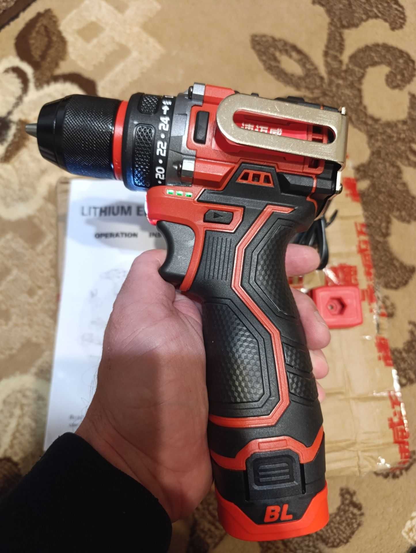 Мощный шуруповёрт дрель Sumaiwei 16.8V  мощный безщёточный мотор
