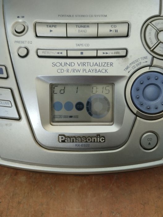 Магнитола CD Panasonic RX-ES 22.