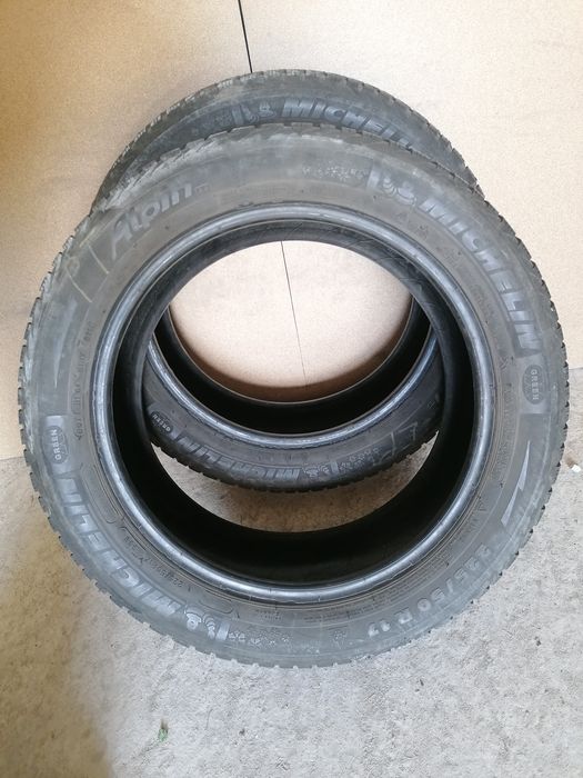2x225/50 R17 Michelin zimowe