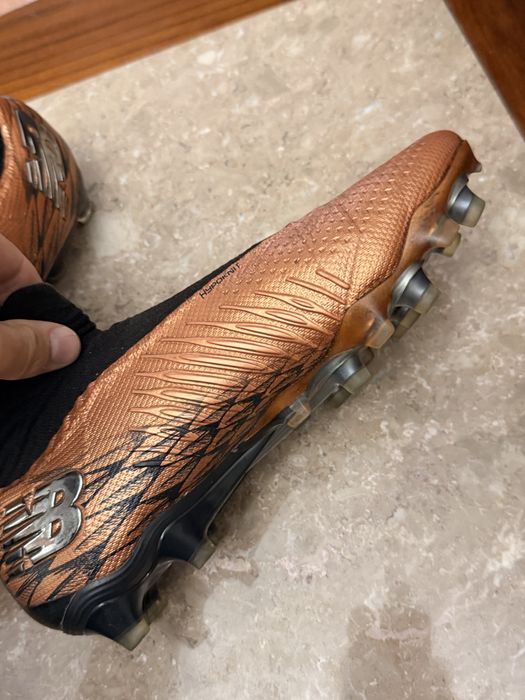 Chuteira new balance profissionais