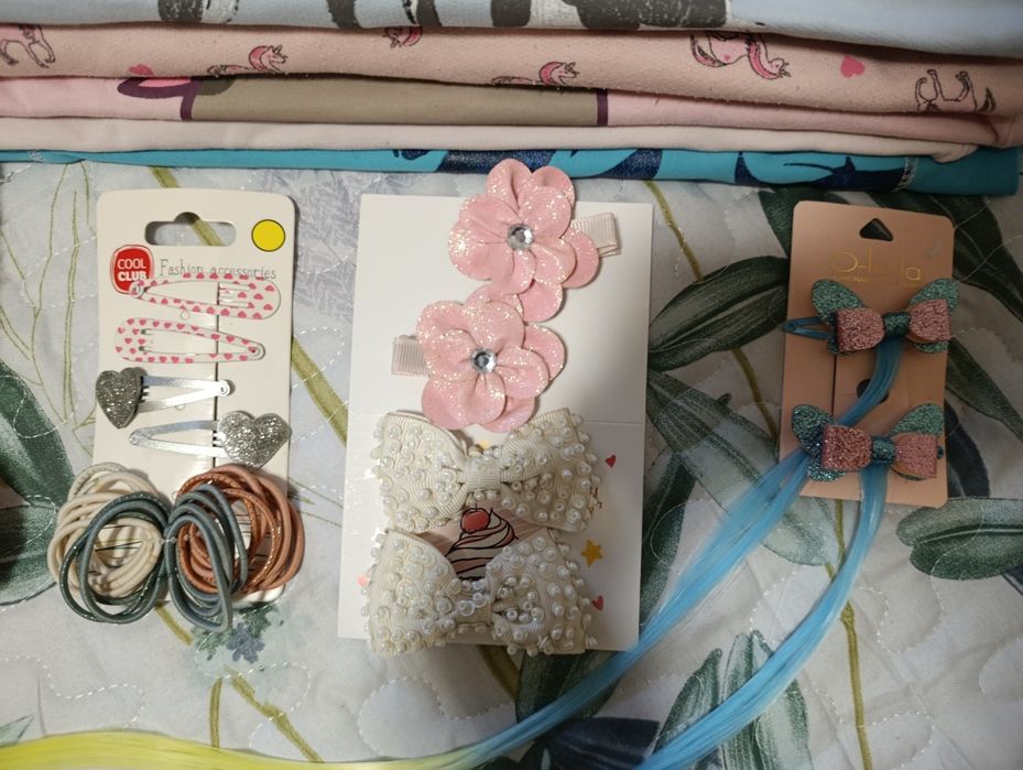 Аксесуари для волосся / Різні заколки, гумки, обруч