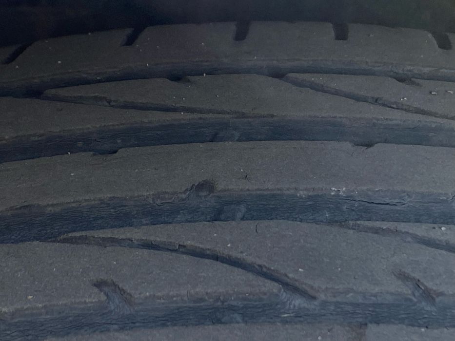 Шины,колёса Bridgestone 235/65R17