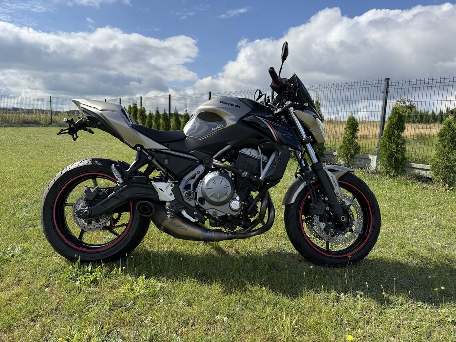 Kawasaki Z650 A2 ABS Akrapovic
