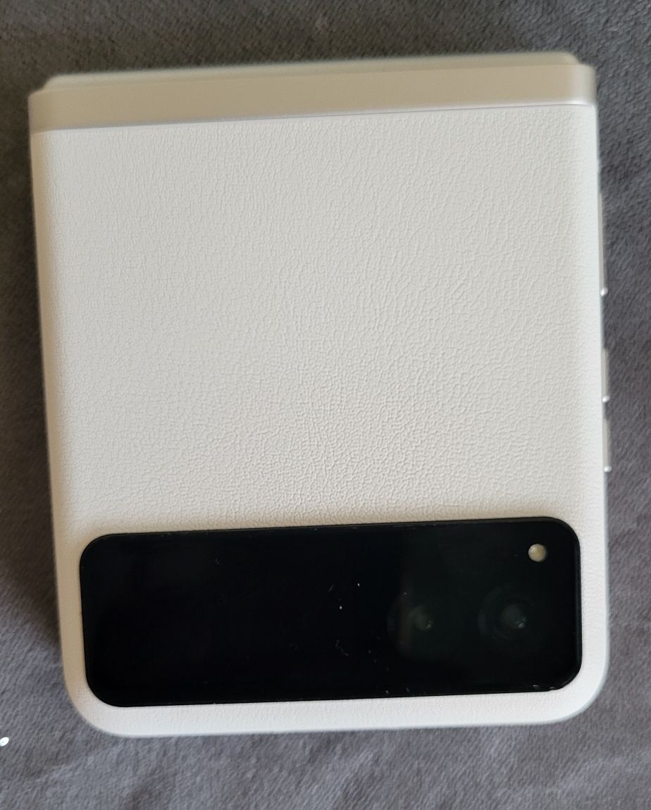 Motorola razr 40